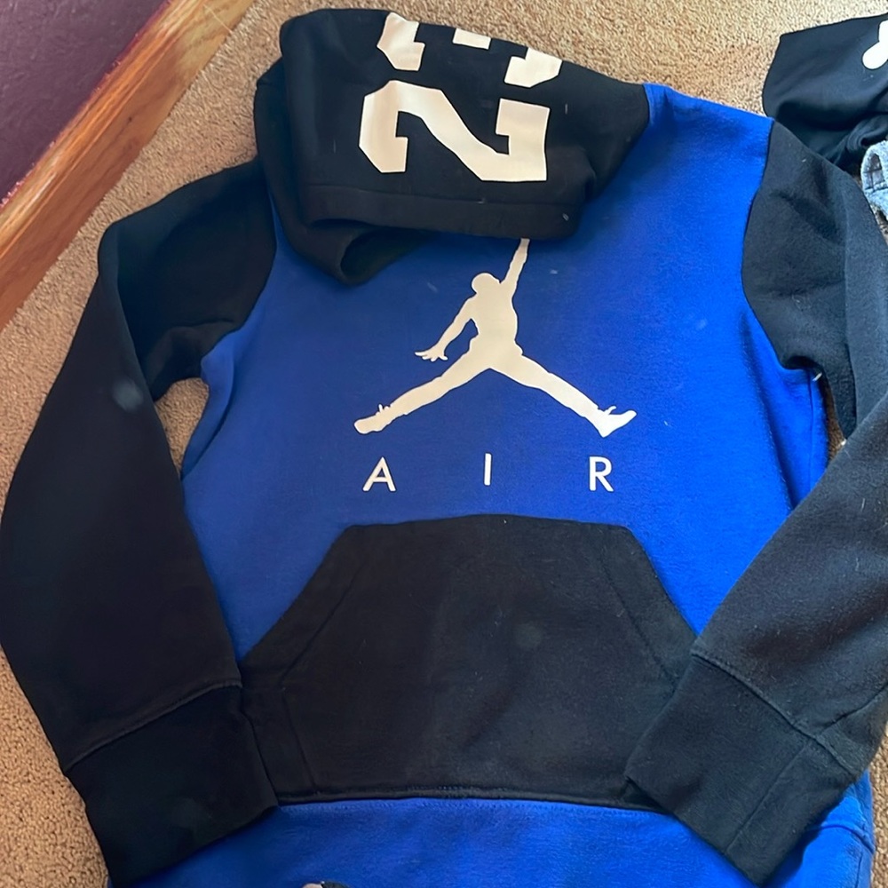 Small Air Jordan boys sweatshirt